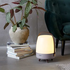 KOODUU_Lite-Up-Earth_Firmajulegaver_1